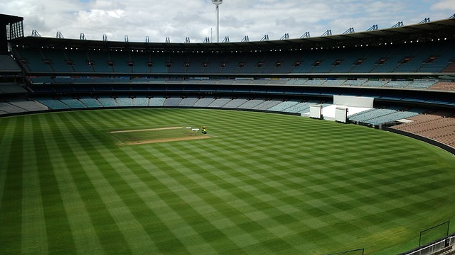 薪资续约问 薪资续约问