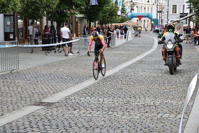 力堪稱一流 力堪稱一流